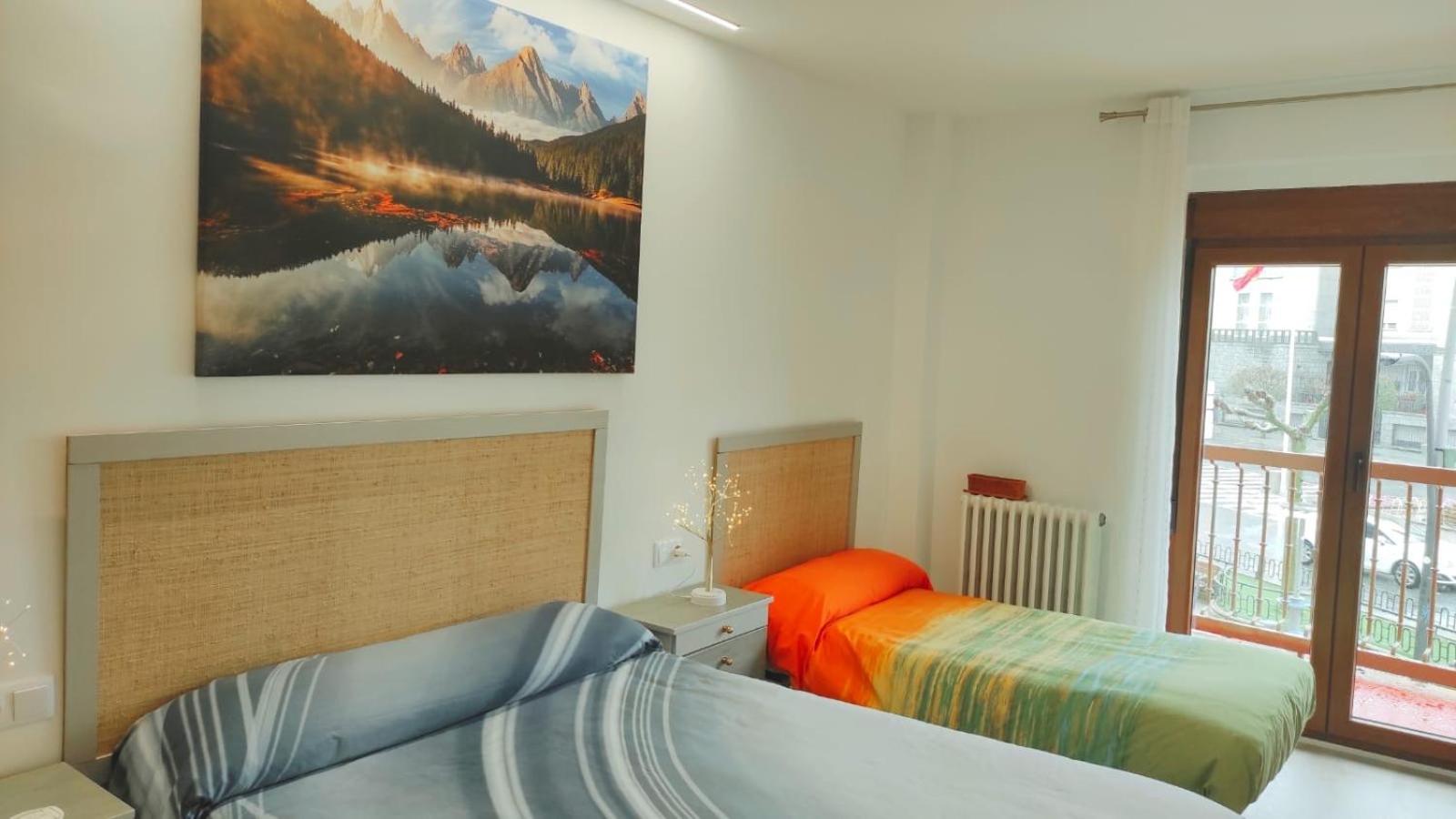 Apartamento Centrico Y Amplio Piso En *